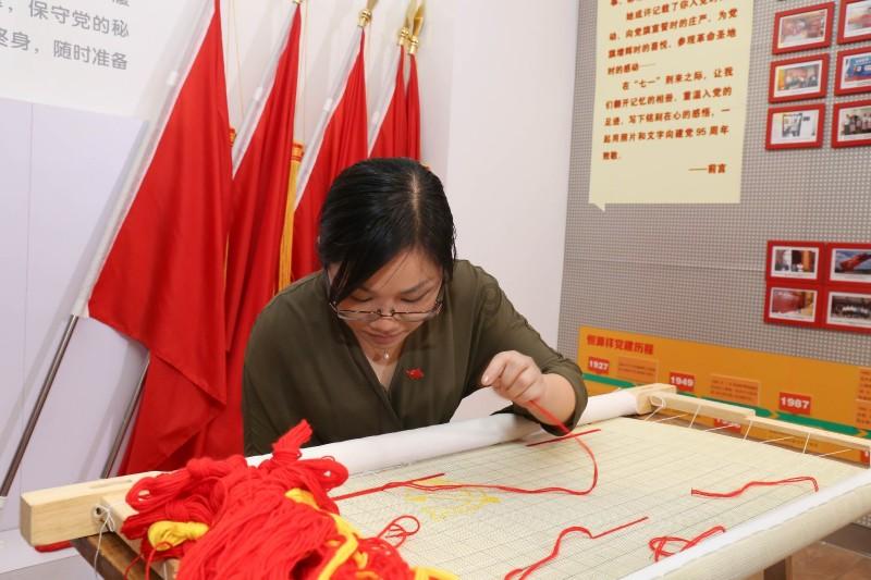 萌兔兔闯关