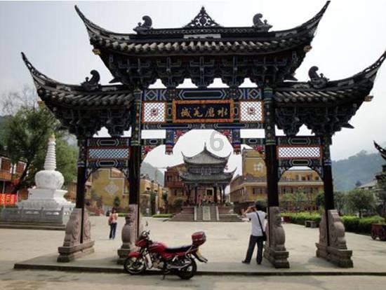逃离沙漠建筑